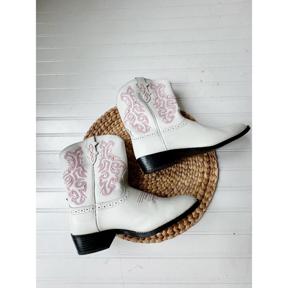 Justin Boots Shoes - JUSTIN Original Limited Edition Pull On Cowboy Boot White Pink 6